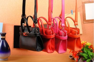 保定白沟新城振利箱包销售部 从箱包销售到针纺织品的多元经营探索